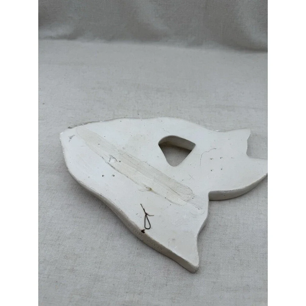 Vintage 1958 Miller Studio Goldfish Wall Plaque Chalkware Fish Decor MCM - Picture 2 of 9